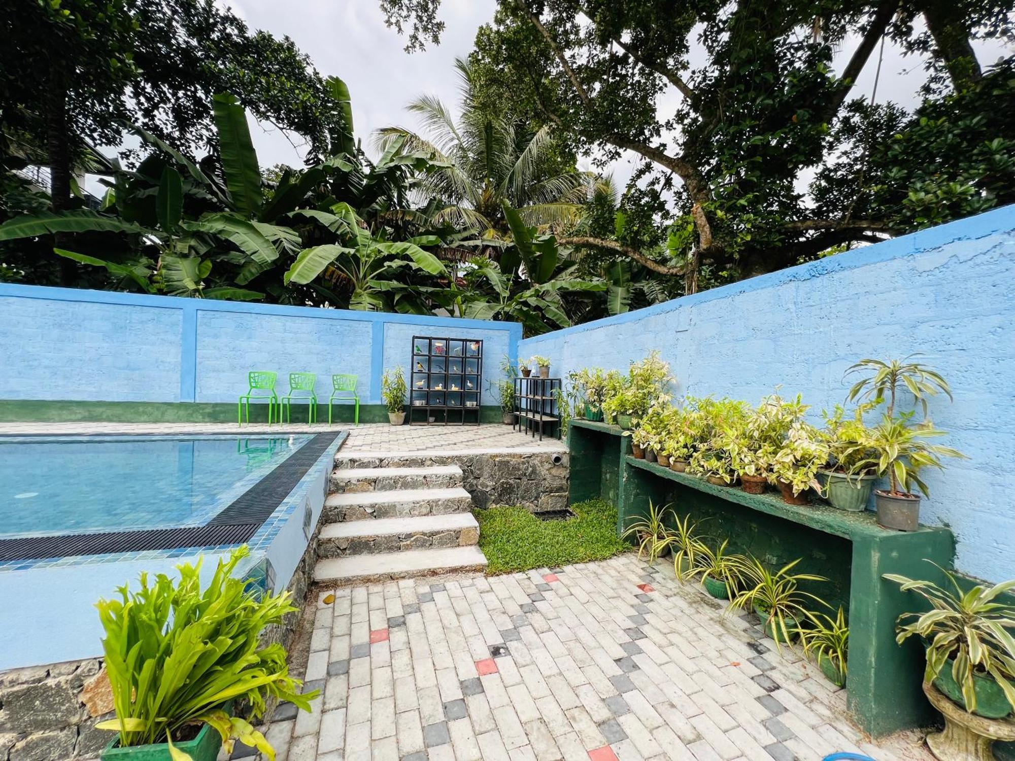 Villa Eco Green Airport Katunayake Exterior photo